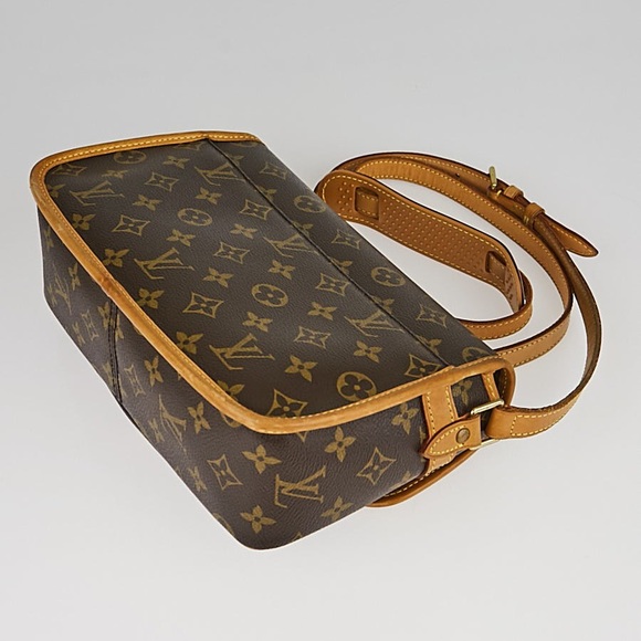 💎✨AUTHENTIC ✨💎LOUIS VUITTON CROSSBODY - Picture 4 of 16
